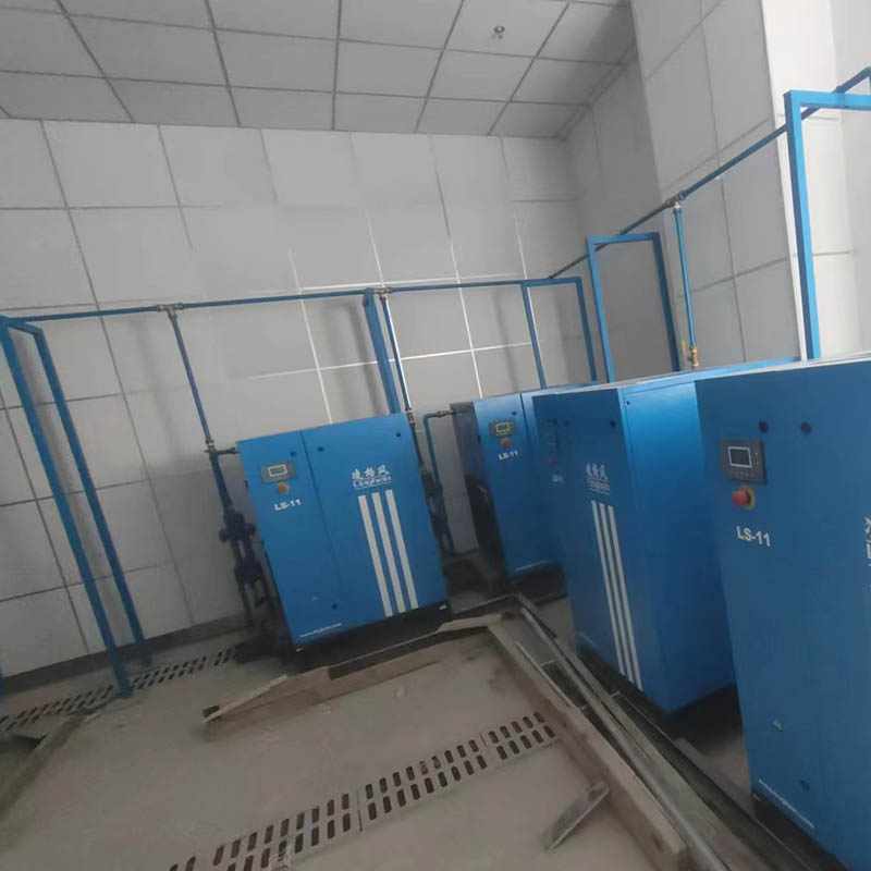 1682489626733498.jpg 1682489626733498.jpg